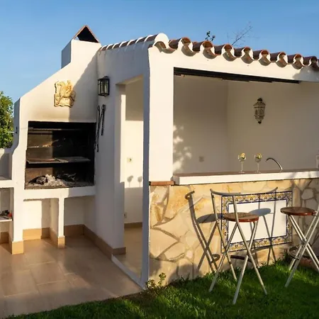 Mit Privatpool Fuer 6 Personen Ca 117 Qm In Nerja, Andalusien Costa Del Sol * Nerja